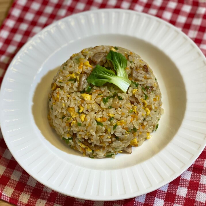 玉子炒飯 | シンプルな材料で手軽に作れる炒飯